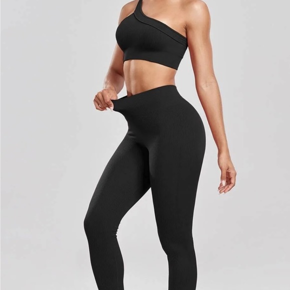 NWT Ribbed One Shoulder Sports Bra & High Waist Leggings Set Size SMALL NWT - Picture 2 of 10